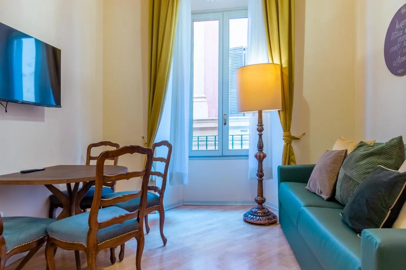 Ariam Guesthouse Bologna Italy
